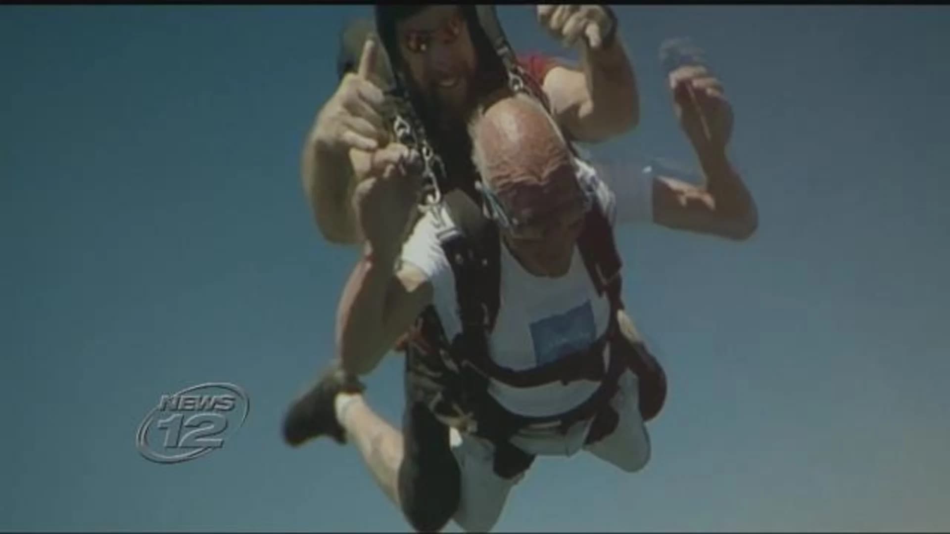 90-year-old goes skydiving on his birthday