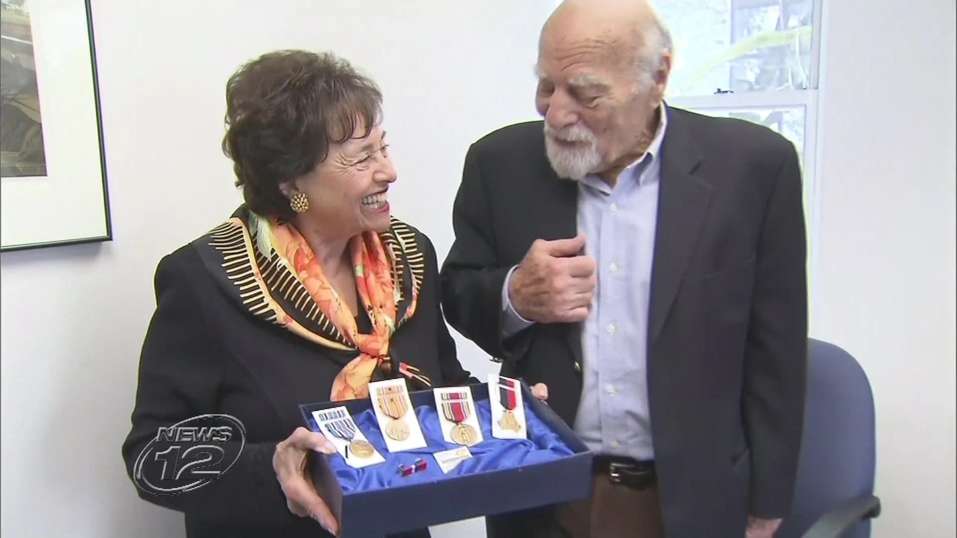 Tarrytown WWII vet Leon Gutherz receives medals 70 years later