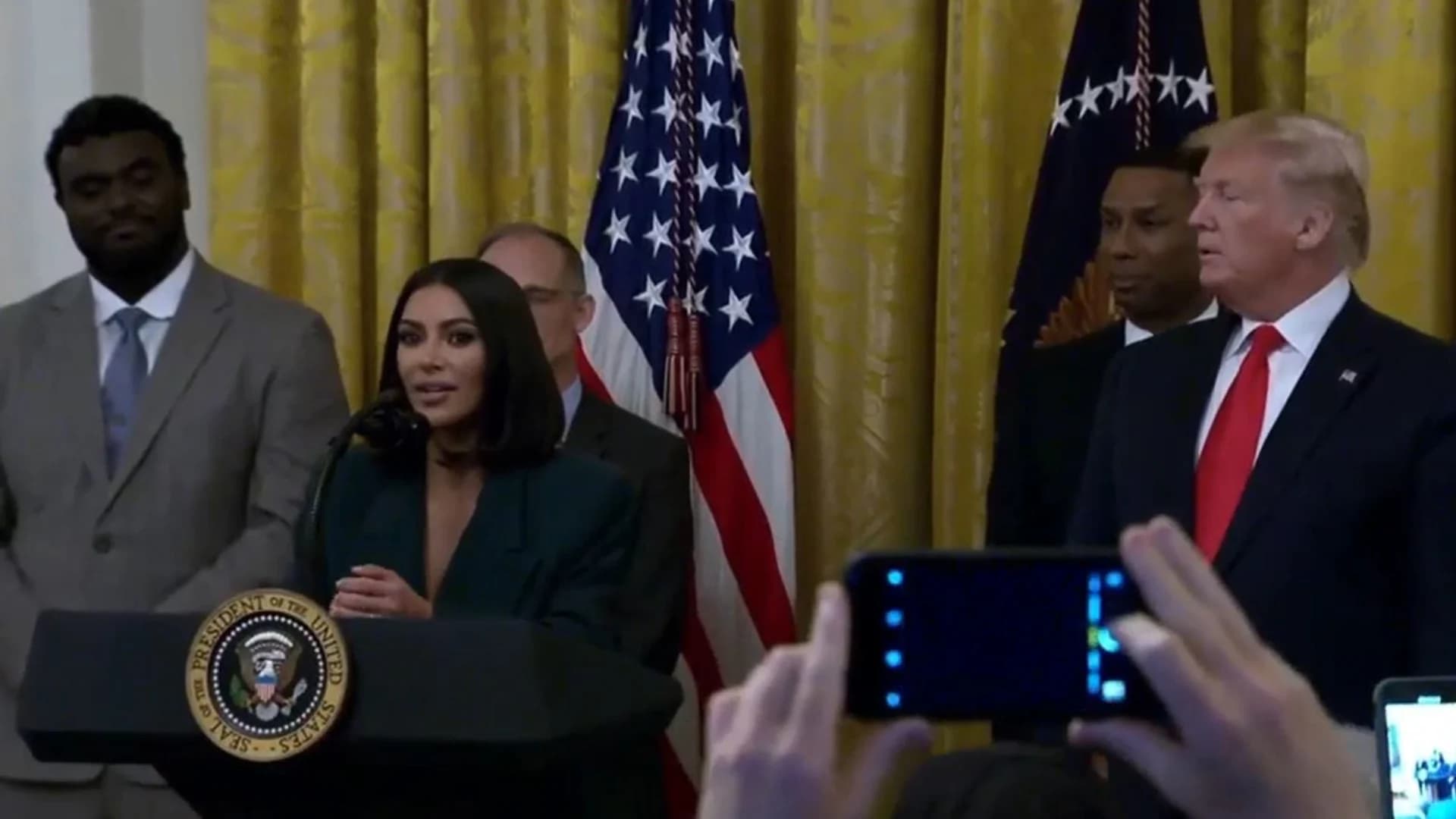 President Trump, Kim Kardashian talks prisoner re-entry at White House