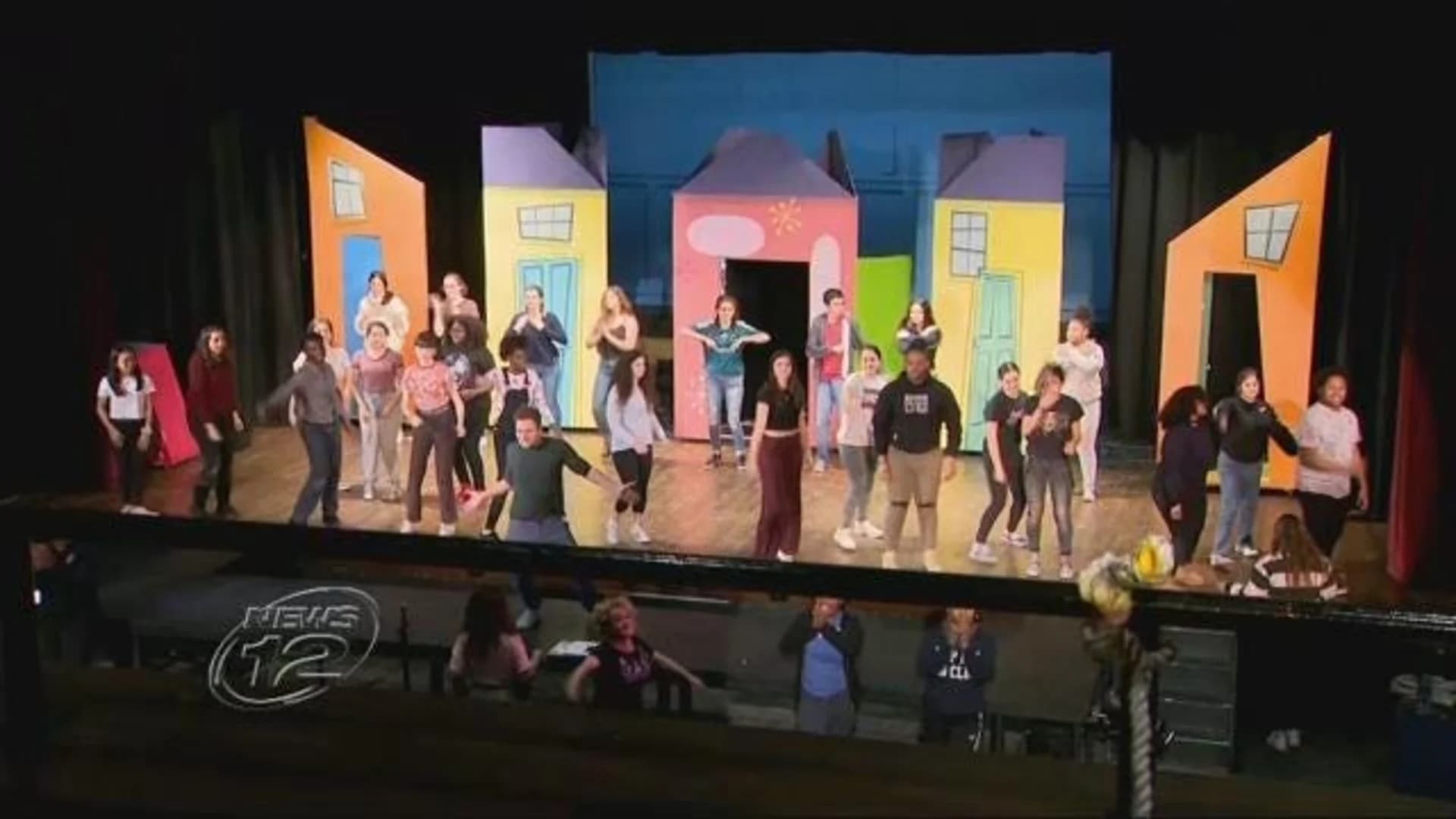 Hastings HS looks outside of their district for production of 'Hairspray'