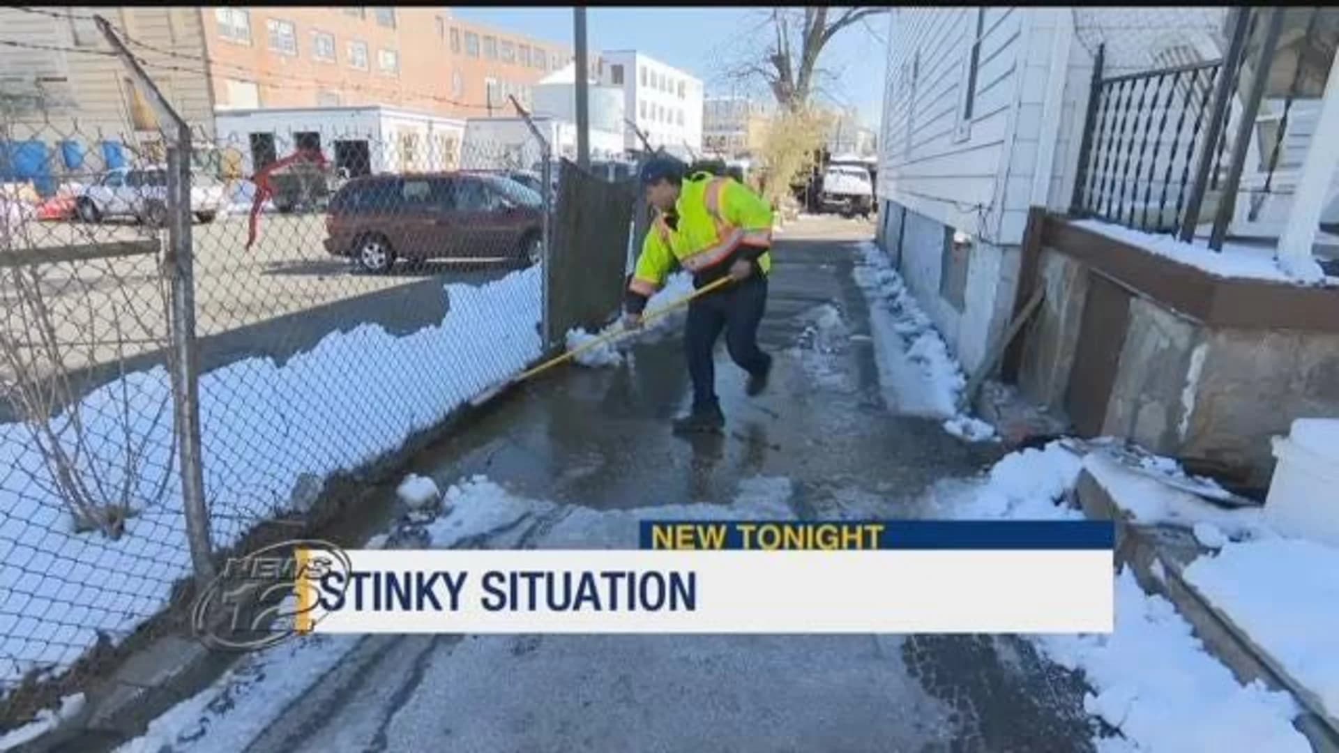 Stinky situation: Homeowners blame Con Ed for sewage issues
