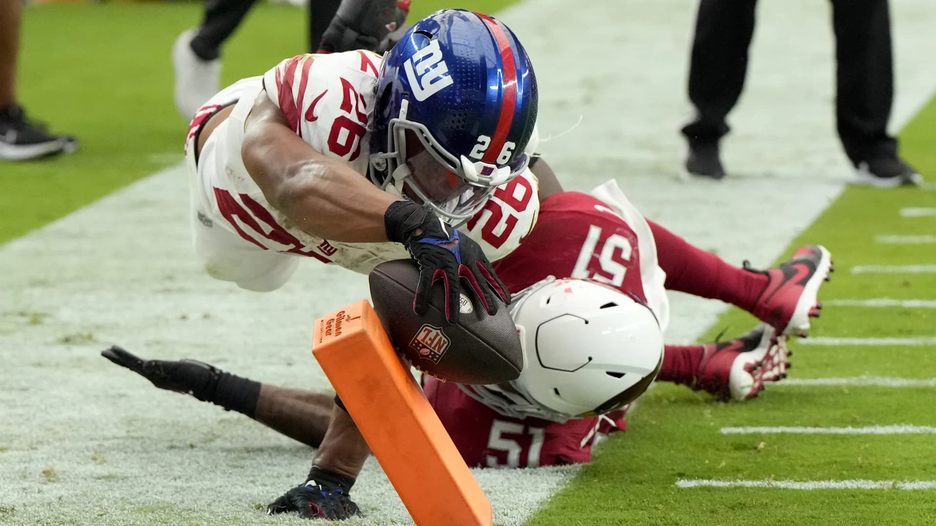 Giants rally from 21-point deficit to beat Cardinals 31-28