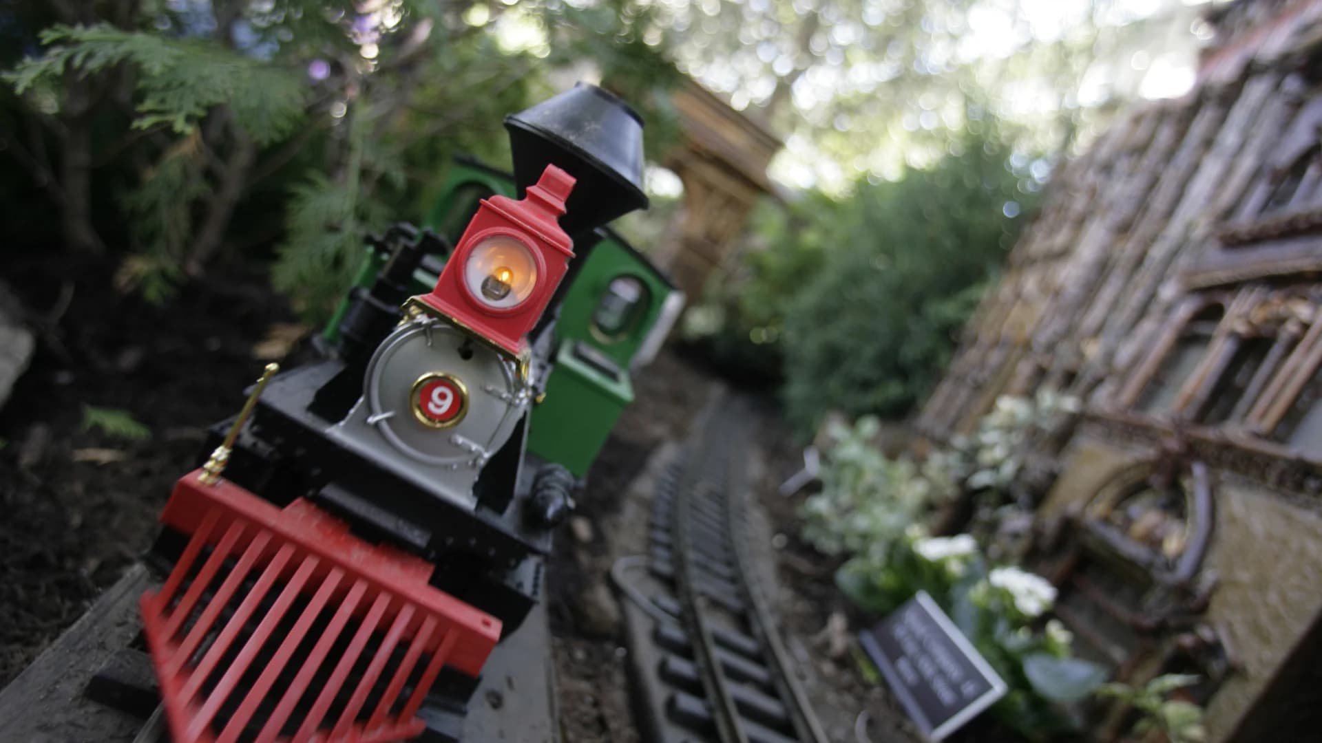 These 2 videos will bring the magic of the NYBG Holiday Train Show to your home
