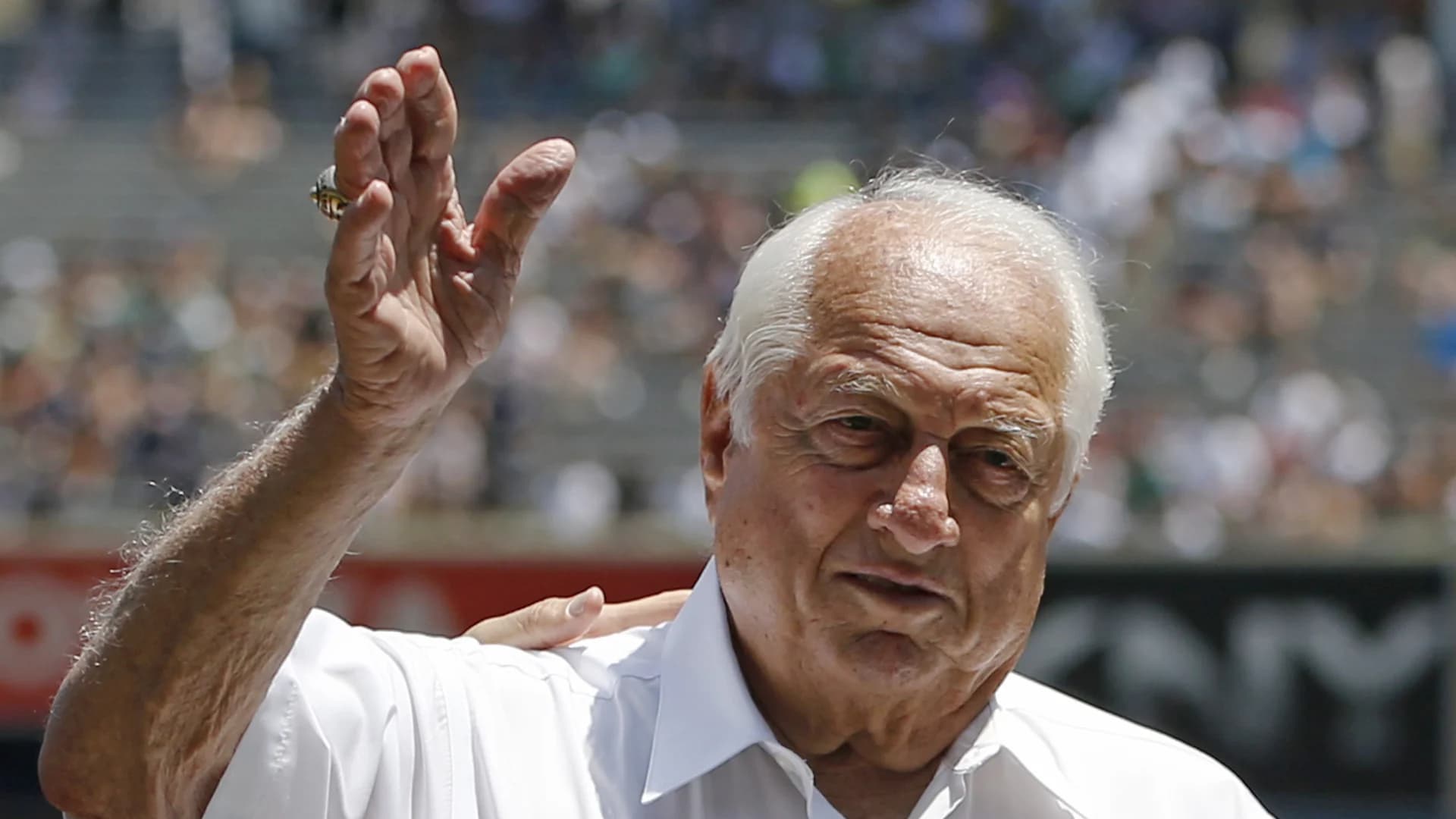 Tommy Lasorda, beloved baseball personality and longtime Dodgers manager, dies at 93
