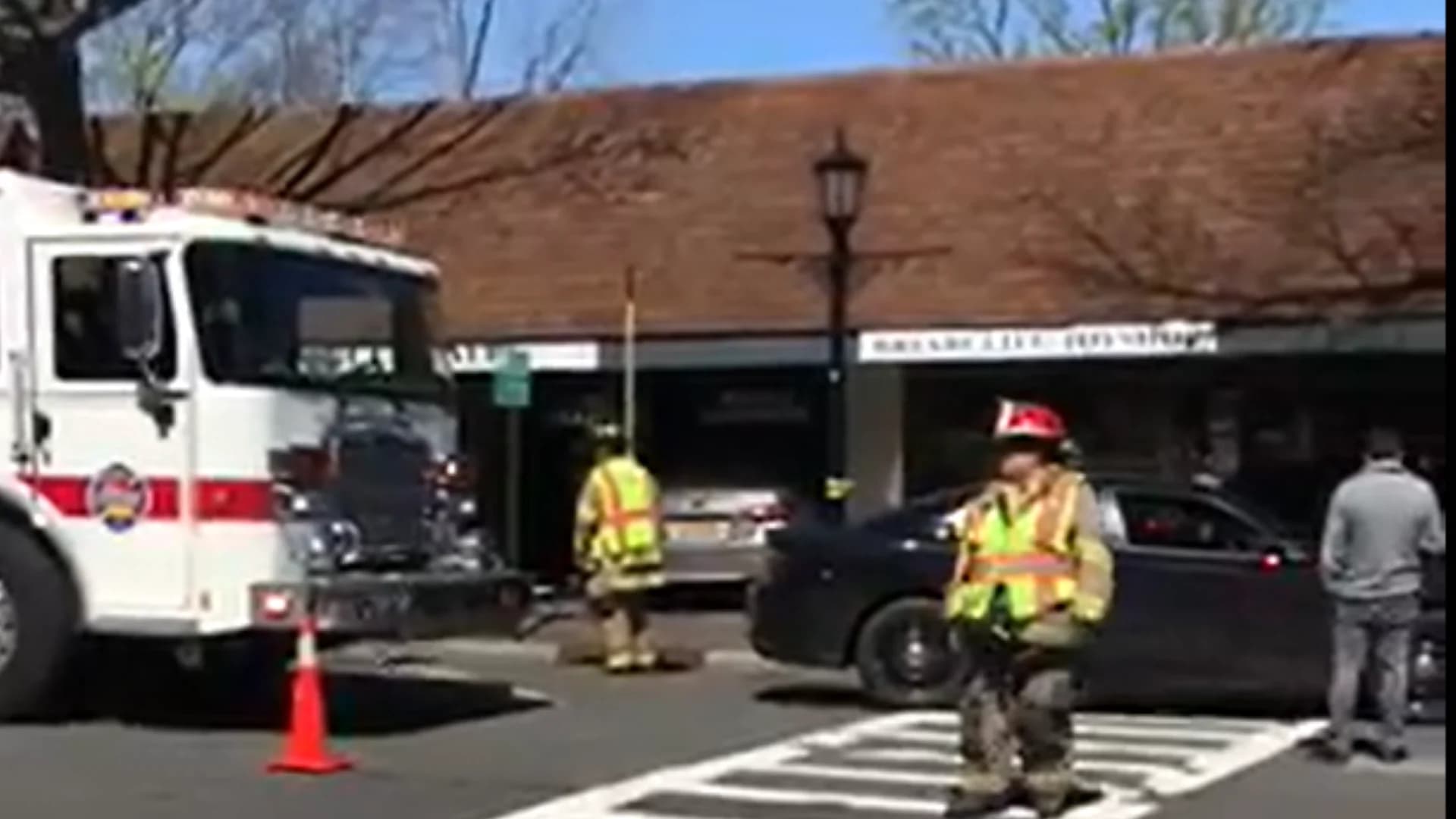 What’s Hot: Car smashes into Briarcliff Manor business