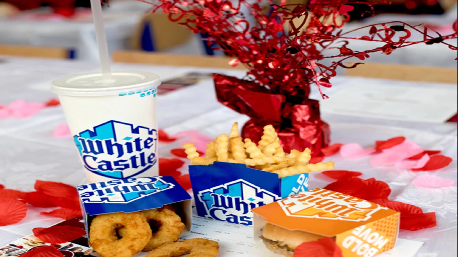 Calling all Love Castle fans! White Castle brings Valentine's Day dinner experience back after 2-year hiatus 