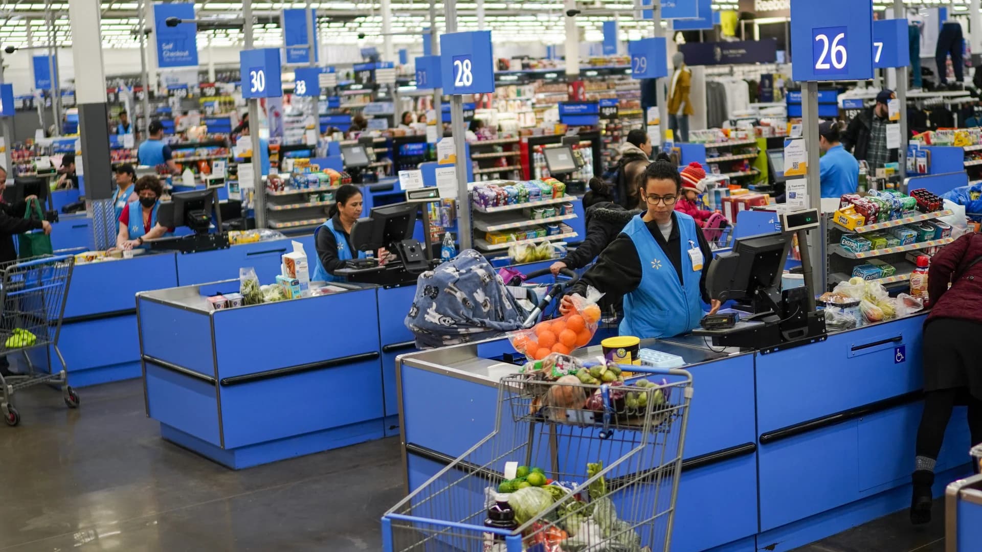 US inflation slows to 6.4%, but price pressures re-emerge