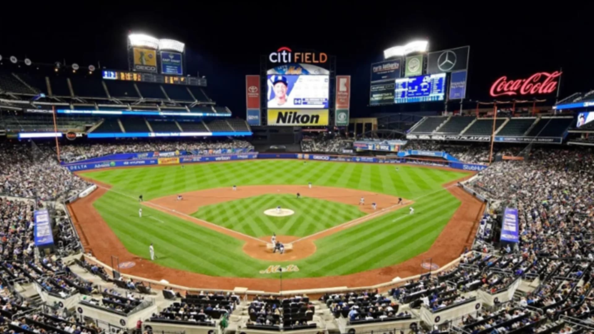 Mets provide meals to front line workers; put $1.2M aside for stadium staff