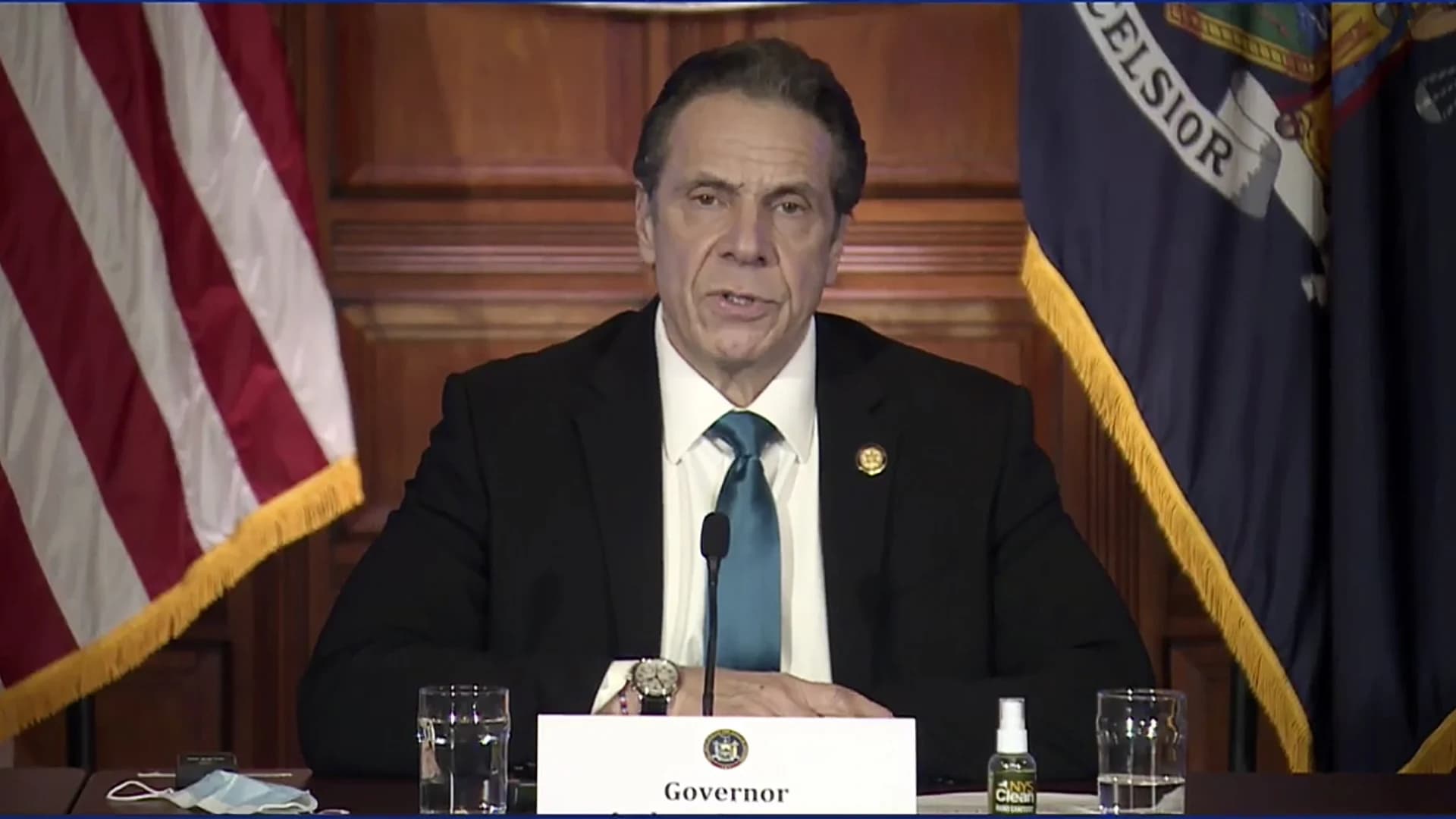 Lawmakers and officials react to harassment allegations against Gov. Cuomo