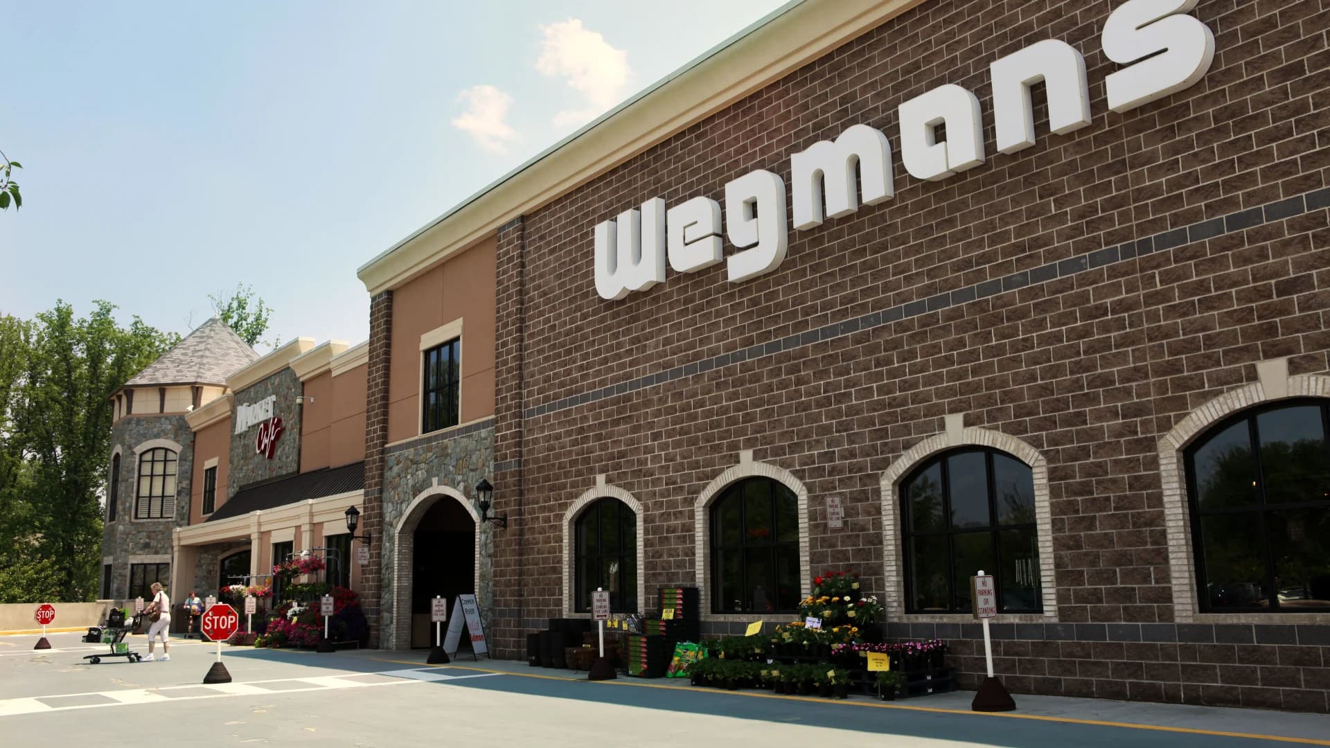 Attention Shoppers: Wegmans says customer personal information may have been compromised