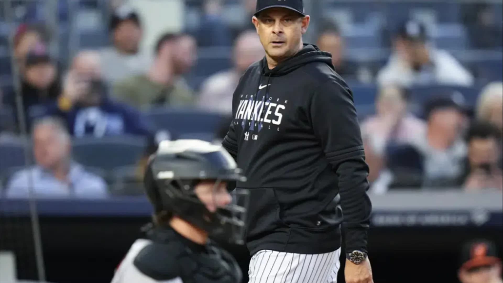 Yankees’ Aaron Boone suspended 1 game by MLB for conduct toward umpires