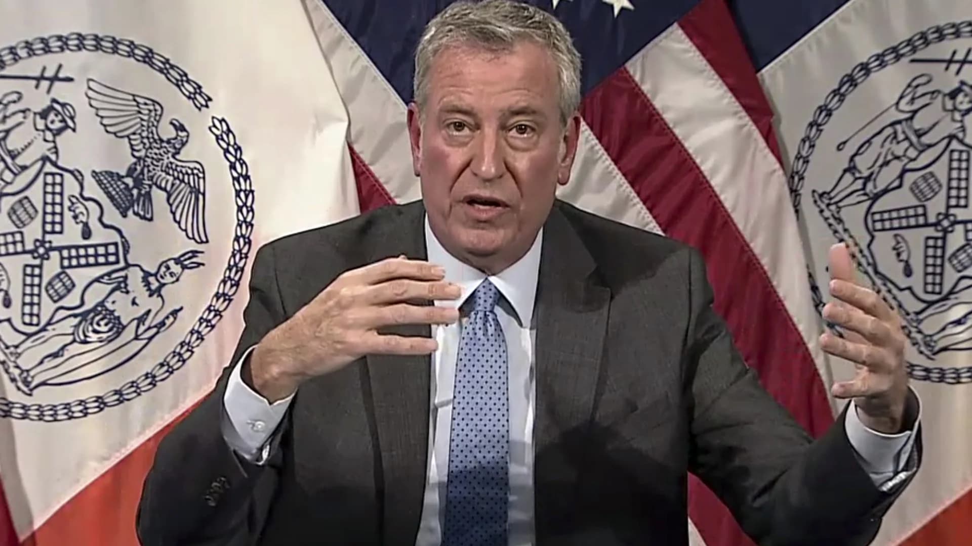 WATCH LIVE: Mayor de Blasio holds news conference after vaccine mandate expansion announcement